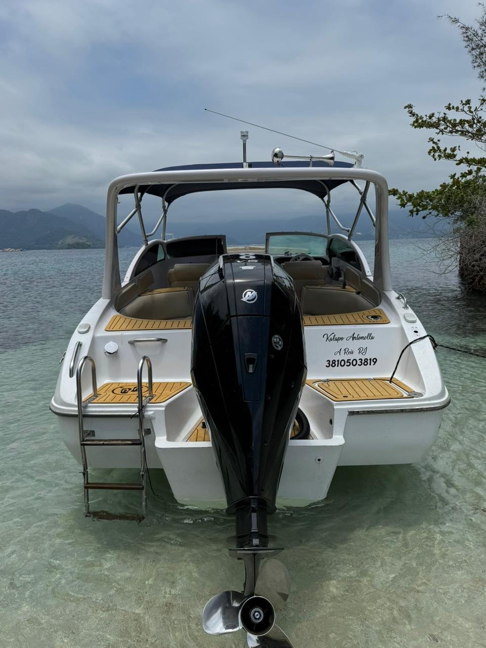 Lancha para aluguel em Angra dos Reis - Lancha Magna 26 pés - foto 3