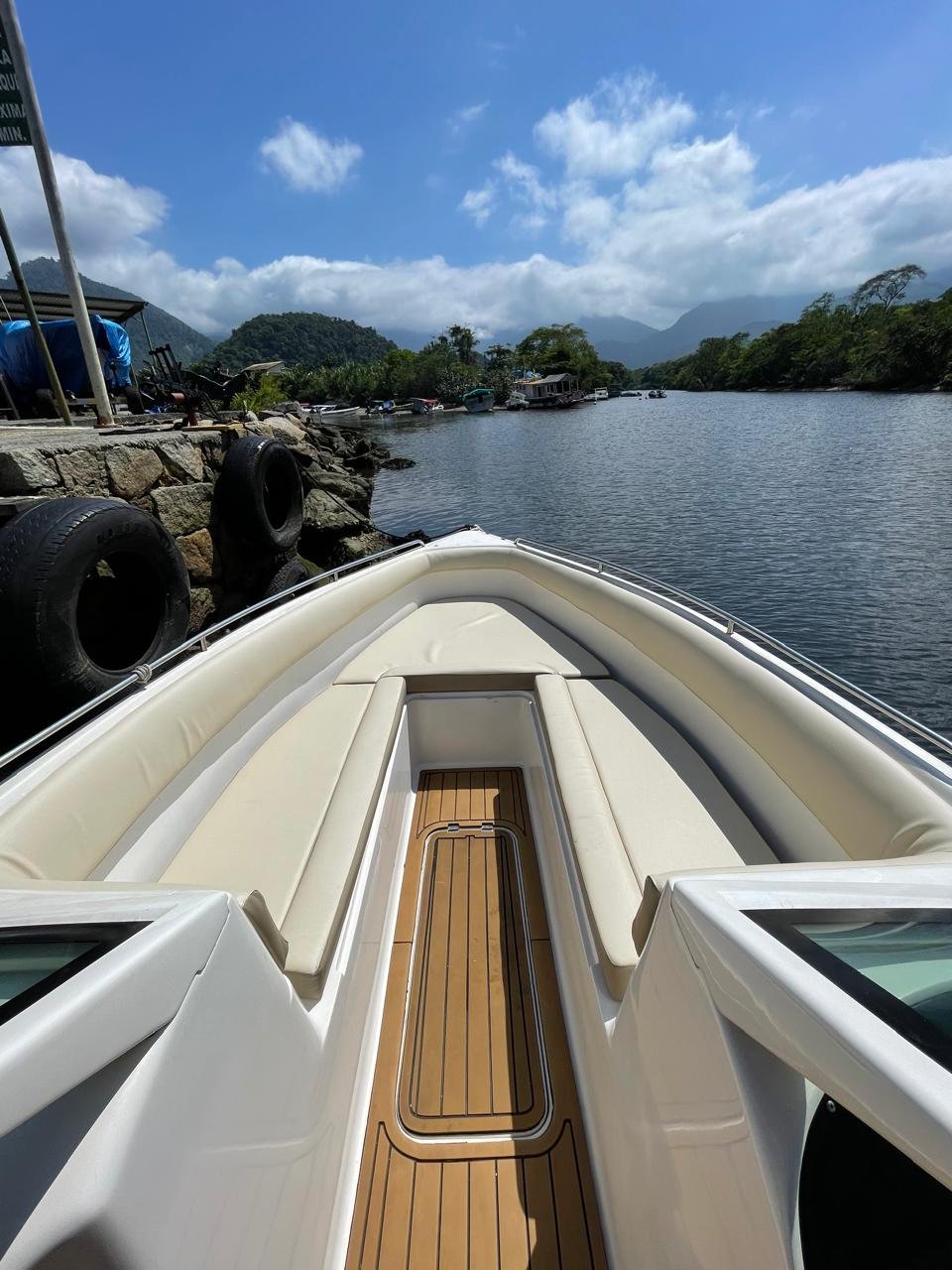 Lancha para aluguel em Angra dos Reis - Lancha Real 24 pés - foto 3